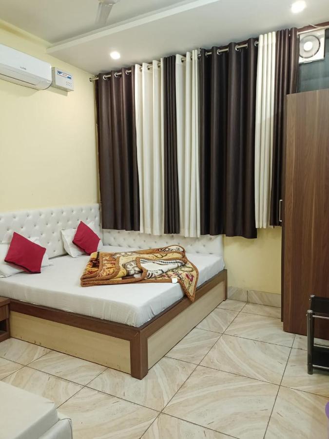 Hotel Vinayak Inn หริทวาร ภายนอก รูปภาพ