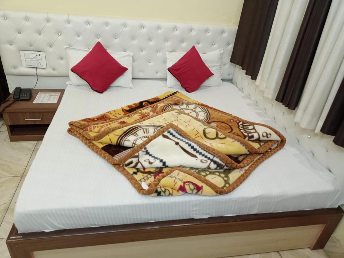 Hotel Vinayak Inn หริทวาร ภายนอก รูปภาพ
