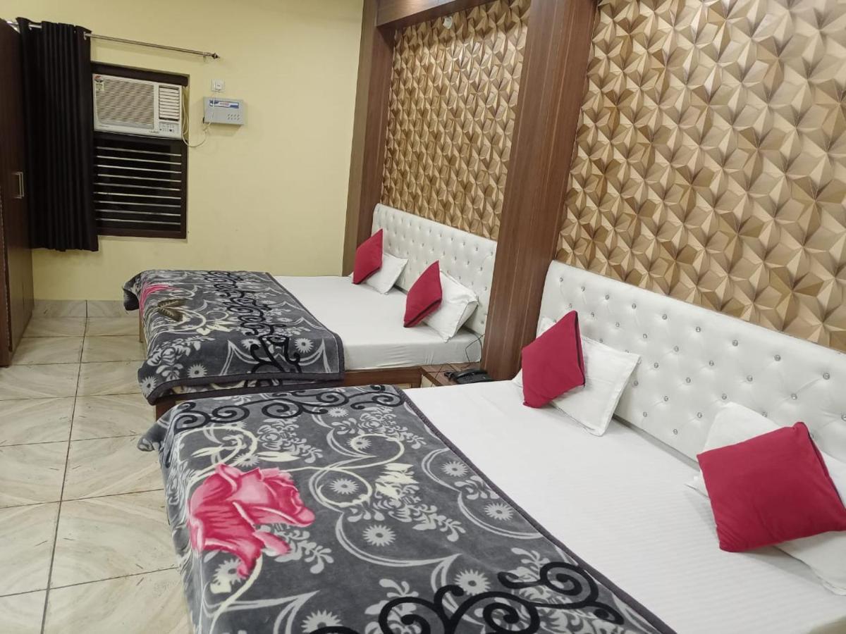 Hotel Vinayak Inn หริทวาร ภายนอก รูปภาพ