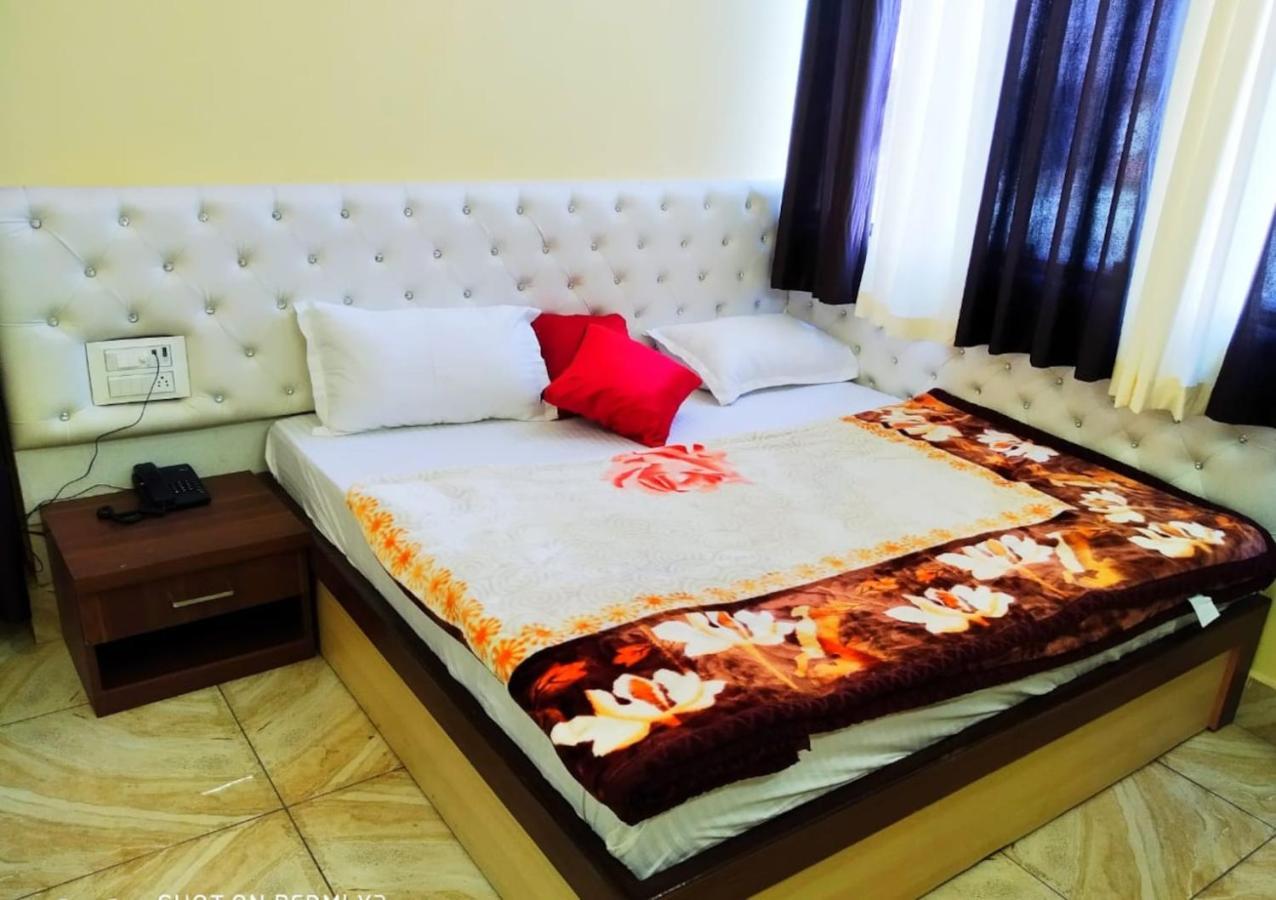 Hotel Vinayak Inn หริทวาร ภายนอก รูปภาพ