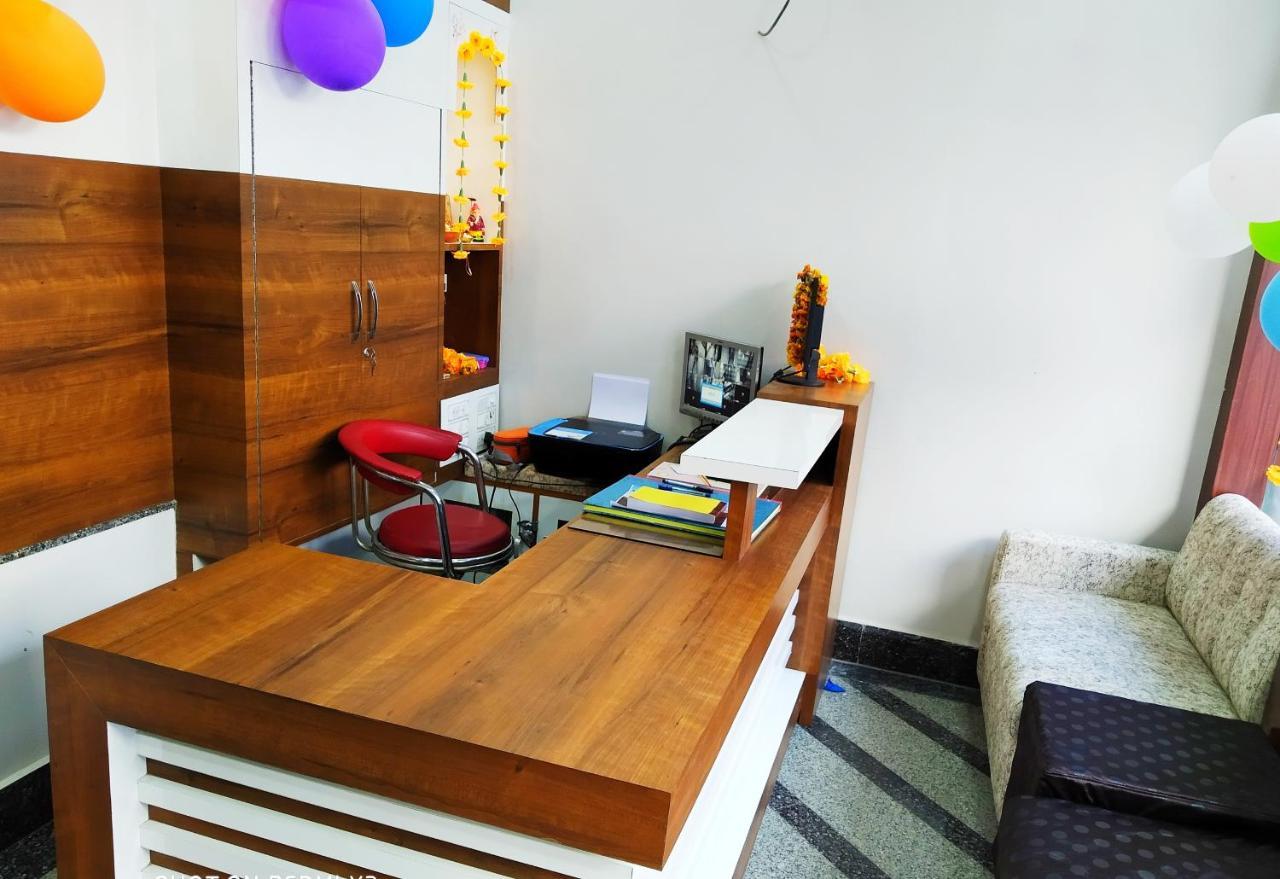 Hotel Vinayak Inn หริทวาร ภายนอก รูปภาพ