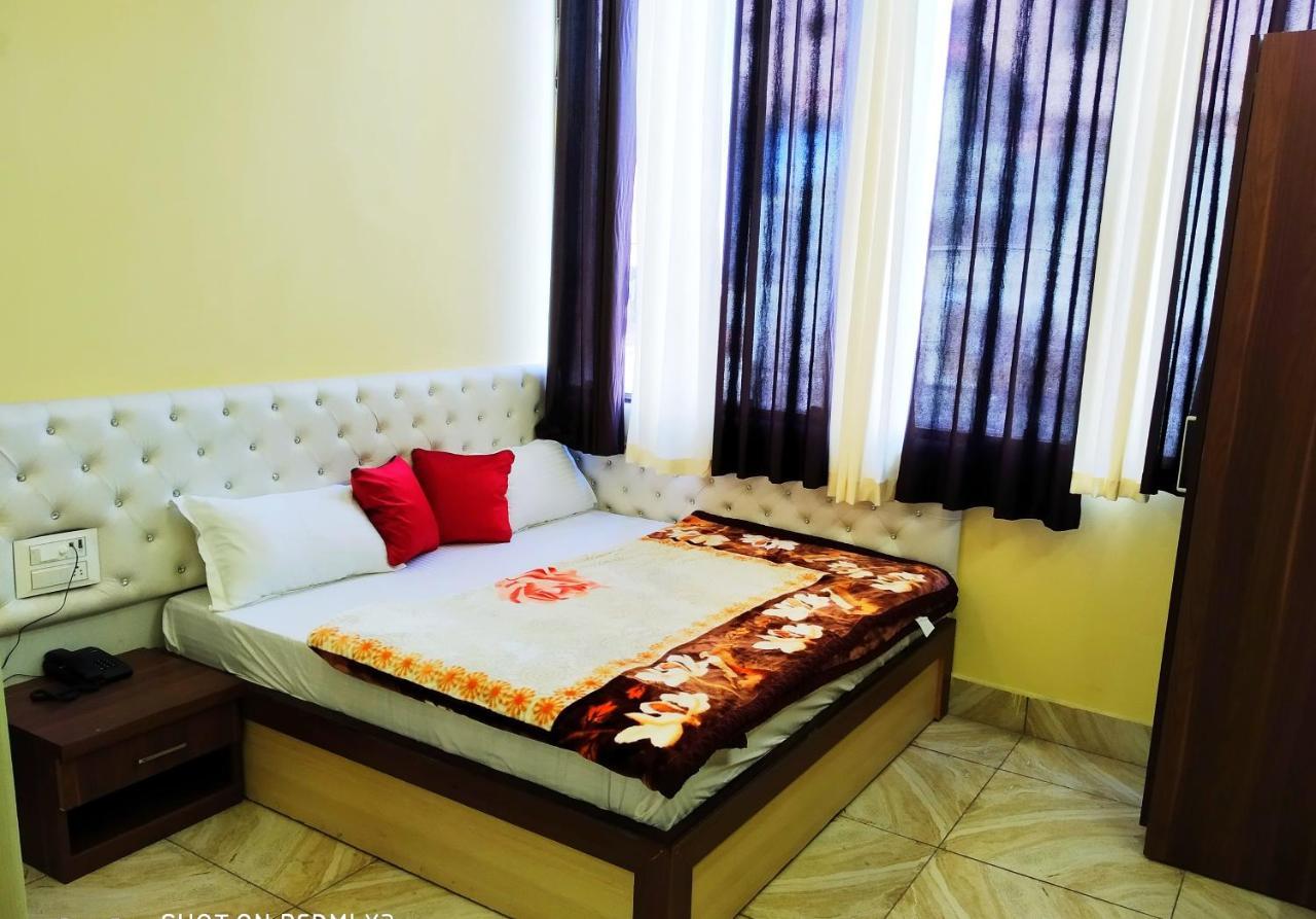 Hotel Vinayak Inn หริทวาร ภายนอก รูปภาพ